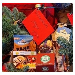 a Geschenkkorb vegan